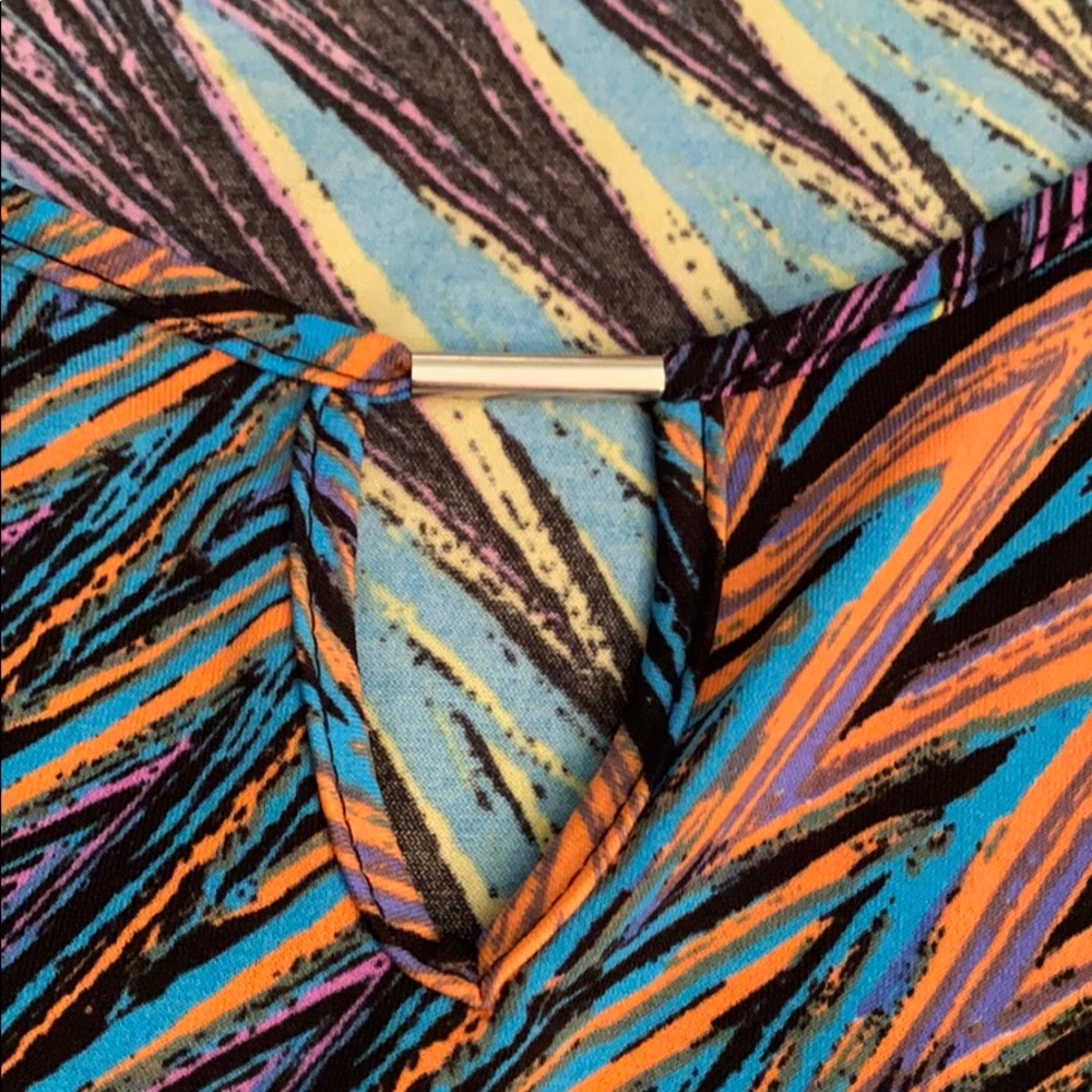Beautiful colors!! - Picture 3 of 6